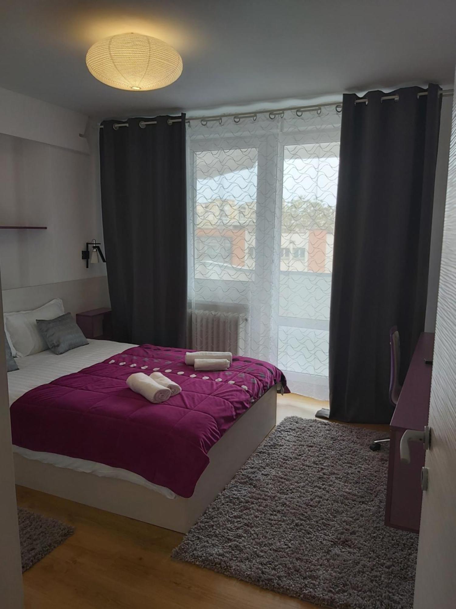 Chic Apartament Deva Quarto foto